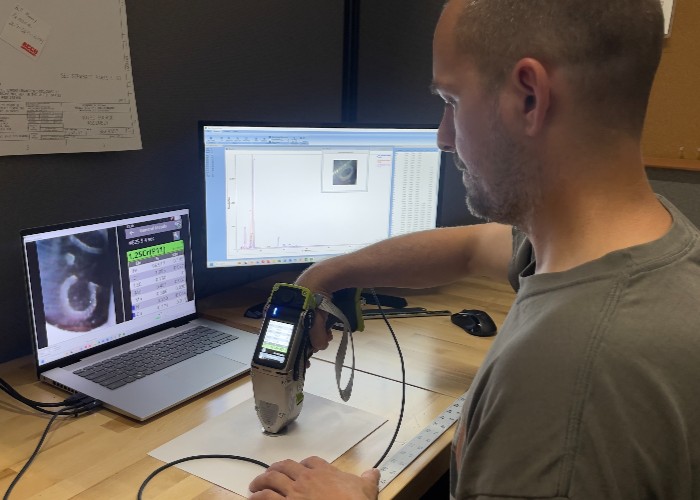 handheld imaging scanner connected to dual monitors