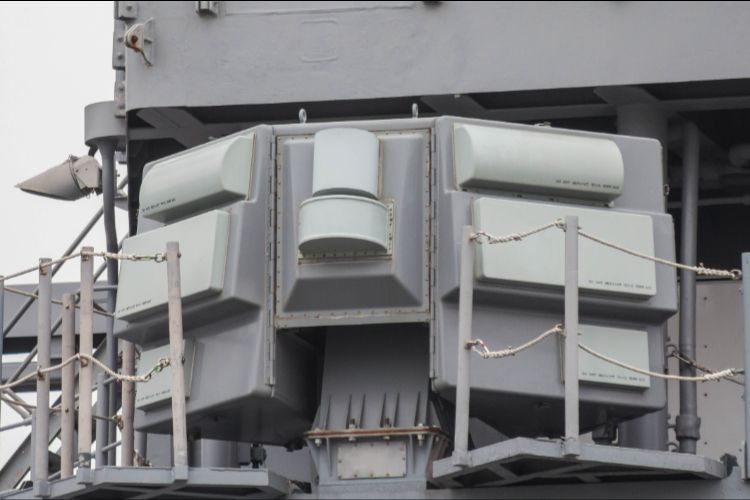 Naval ship deck mounted sensor array
